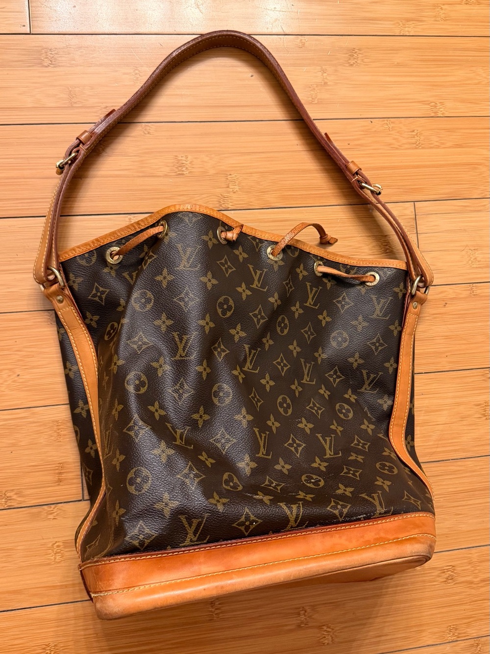 Louis Vuitton Monogram Canvas Drawstring Shoulder Bag with Tan Trim